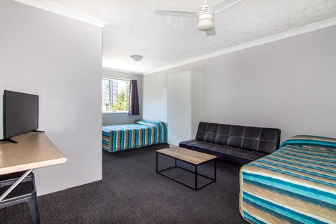 Burleigh Gold Coast Motel - QLD Tourism 17