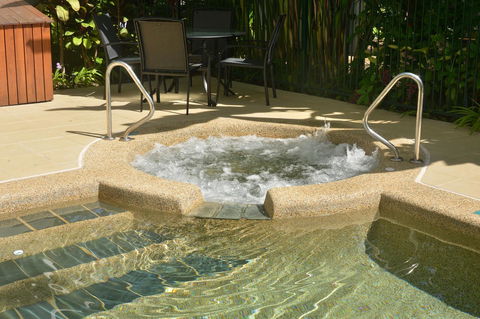 Port Douglas Apartments - Adults Only Oasis - QLD Tourism 17