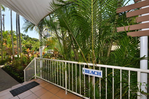 Port Douglas Apartments - Adults Only Oasis - QLD Tourism 26