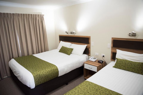 Charleville Motel - QLD Tourism 11