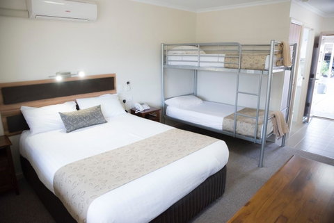 Charleville Motel - QLD Tourism 19