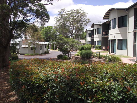 Eastgate On The Range Motel - QLD Tourism 28