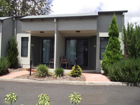 Eastgate On The Range Motel - QLD Tourism 25