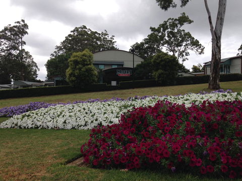 Eastgate On The Range Motel - QLD Tourism 34