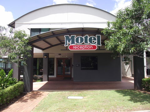 Eastgate On The Range Motel - QLD Tourism 18