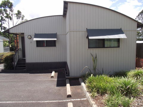 Eastgate On The Range Motel - QLD Tourism 15