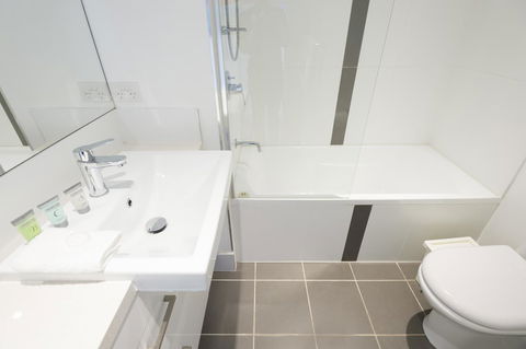 Eastwood Apartments - QLD Tourism 33