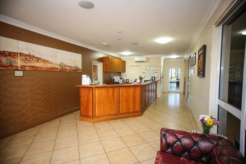 Roma Explorers Inn - QLD Tourism 5