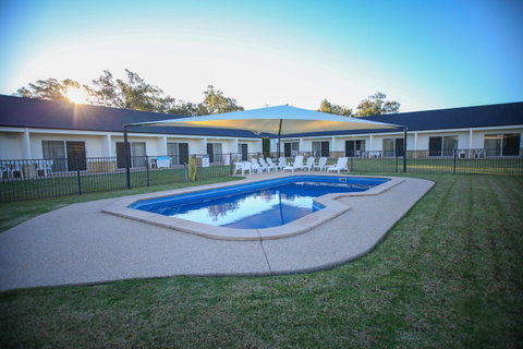 Roma Explorers Inn - QLD Tourism 6