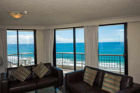 Carrington Court - QLD Tourism 14