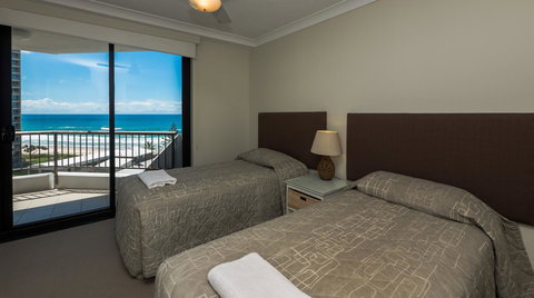 Carrington Court - QLD Tourism 26