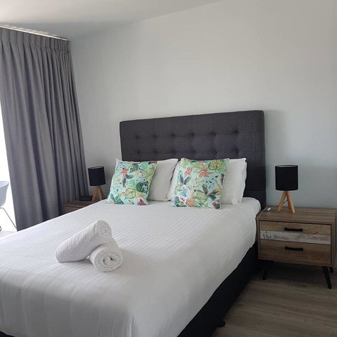 Maroochy Sands Holiday Apartments - QLD Tourism 3