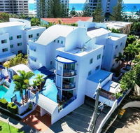 Surfers Beach Resort 2 - Queensland Tourism