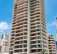 Spectrum Holiday Apartments - Queensland Tourism