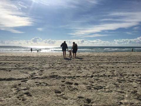 Burleigh Palms Holiday Apartments - QLD Tourism 13