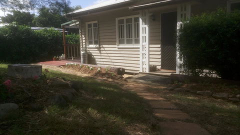 Boonah Cottage - QLD Tourism 5