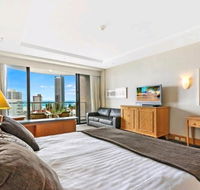 Deluxe King Room in Gold Tower - Queensland Tourism