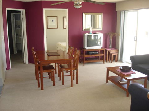 Bayview Harbourview Apartments - Queensland Tourism 24