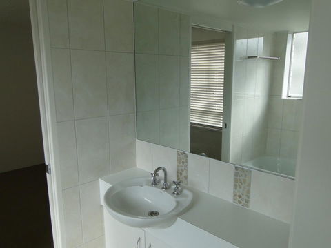 Bayview Harbourview Apartments - Queensland Tourism 9