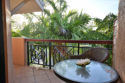 Martinique On Macrossan - QLD Tourism 8
