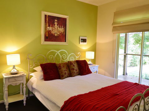 Apple Tree Cottage Montville - Queensland Tourism 18
