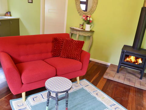 Apple Tree Cottage Montville - Queensland Tourism 17