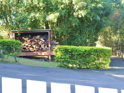 Apple Tree Cottage Montville - Queensland Tourism 21