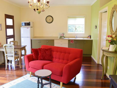 Apple Tree Cottage Montville - Queensland Tourism 16