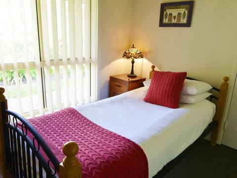 Apple Tree Cottage Montville - Queensland Tourism 9