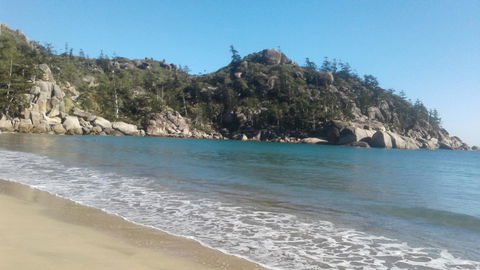 1 Min. Walk To Beach Horeseshoe Bay Holiday Units - Queensland Tourism 8
