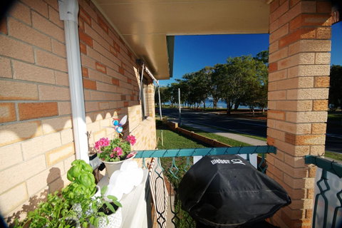 Cloud 8 On Welsby - QLD Tourism 21