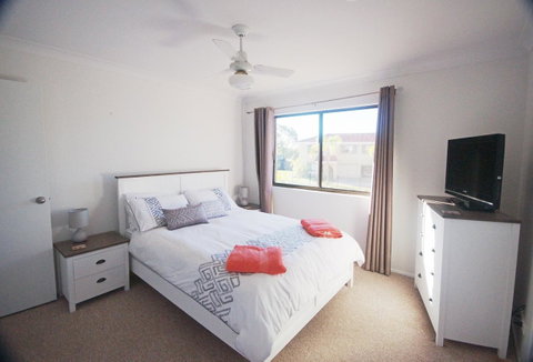 Cloud 8 On Welsby - QLD Tourism 24