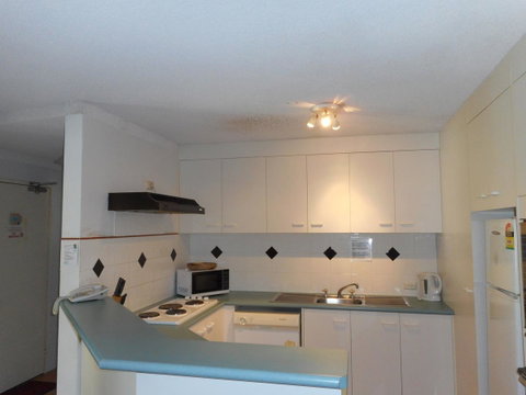 Placid Waters Holiday Apartments - QLD Tourism 12