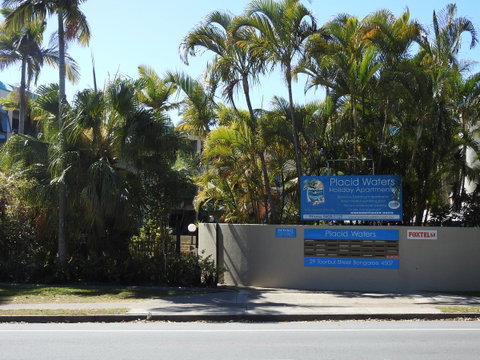 Placid Waters Holiday Apartments - QLD Tourism 1
