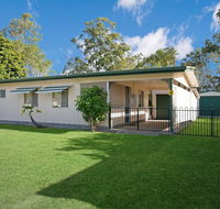 Lowset pet friendly cottage - Sunset Ave Bongaree - QLD Tourism