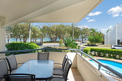 Everything You Need Including A Pool! Karoonda Sands Apartments - QLD Tourism 0