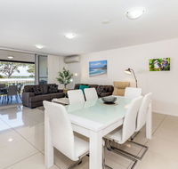 First Floor Air Conditioned Free Wi-Fi - QLD Tourism