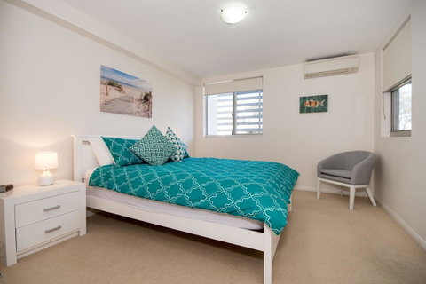 First Floor, Air Conditioned, Free Wi-Fi! - QLD Tourism 15