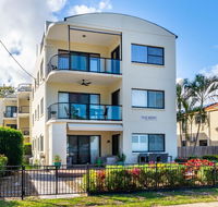 Waterfront views from private rooftop balcony - Bayview South Esp Bongaree - QLD Tourism