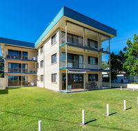 Great Views ground floor unit Clearview Apartments South Esplande Bongaree - QLD Tourism