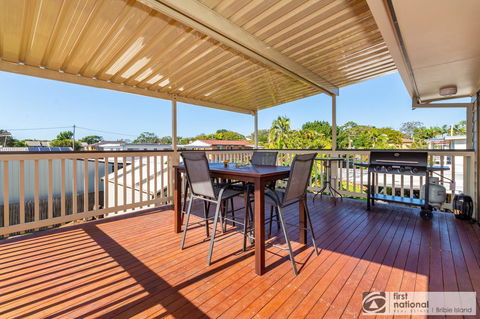 Family Holiday Haven On Boronia 100m To Beach - QLD Tourism 2