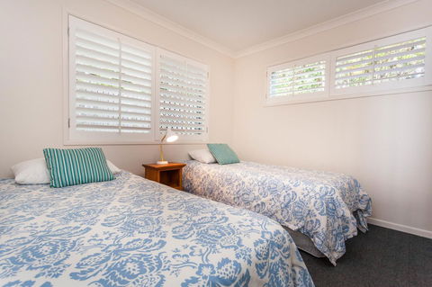 Seychelles Down - QLD Tourism 21