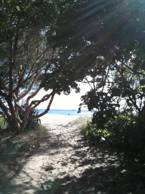 Beach Shack - QLD Tourism 6