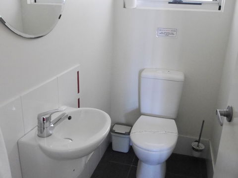 A AAA C-SHACK - QLD Tourism 16