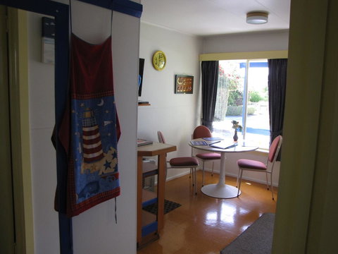 King Island Accommodation Cottages - QLD Tourism 39