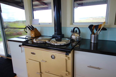 Turnstone Beach House - QLD Tourism 6