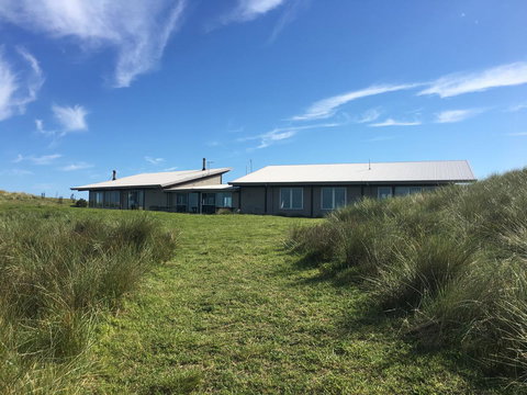 Turnstone Beach House - QLD Tourism 0