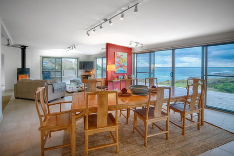 Porky Beach Retreat - King Island Escapes - QLD Tourism 20