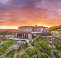 Porky Beach Retreat - King Island Escapes - QLD Tourism