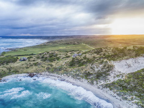 Porky Beach Retreat - King Island Escapes - QLD Tourism 15